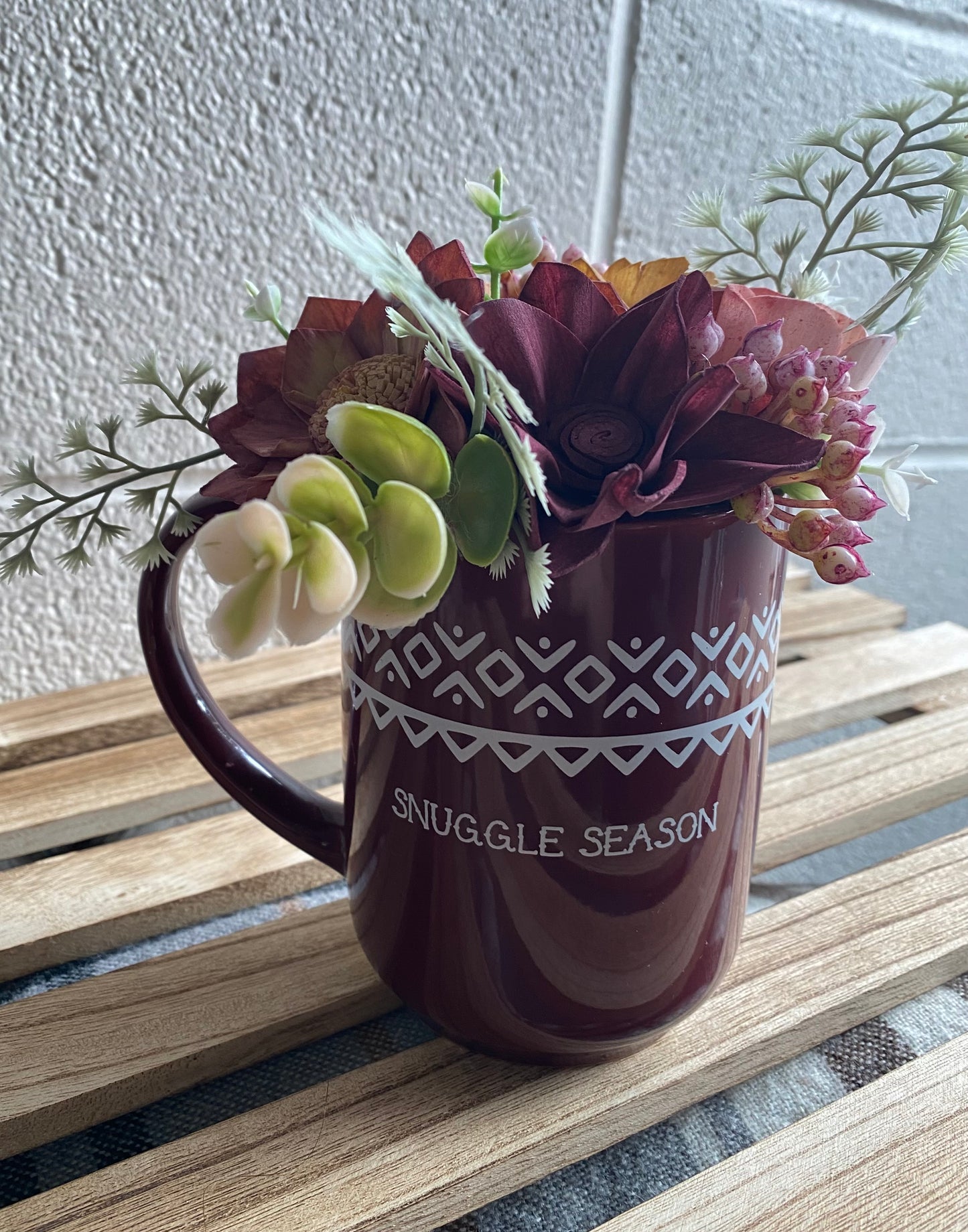 Coffee Mug Arrangement