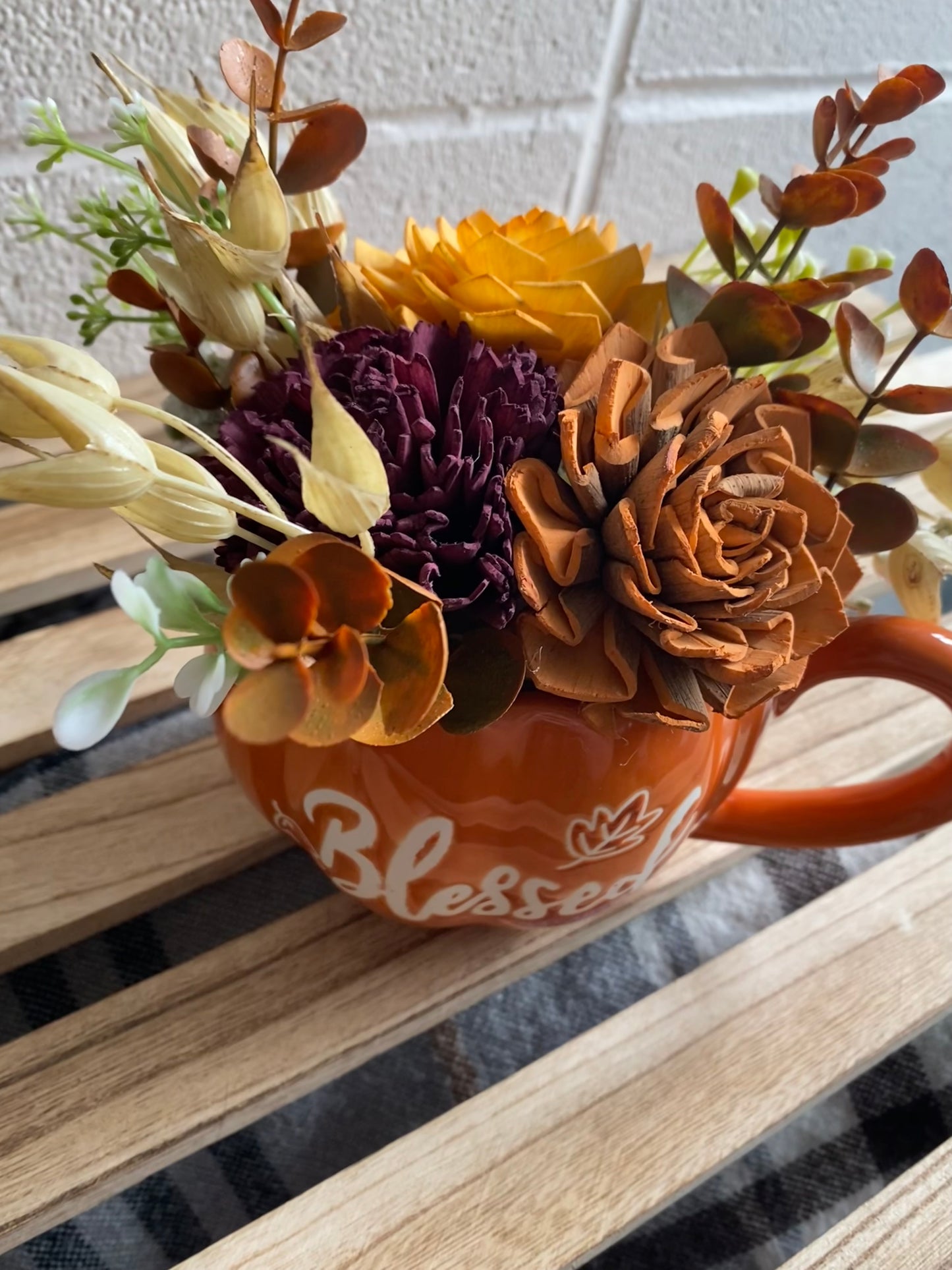 Coffee Mug Arrangement