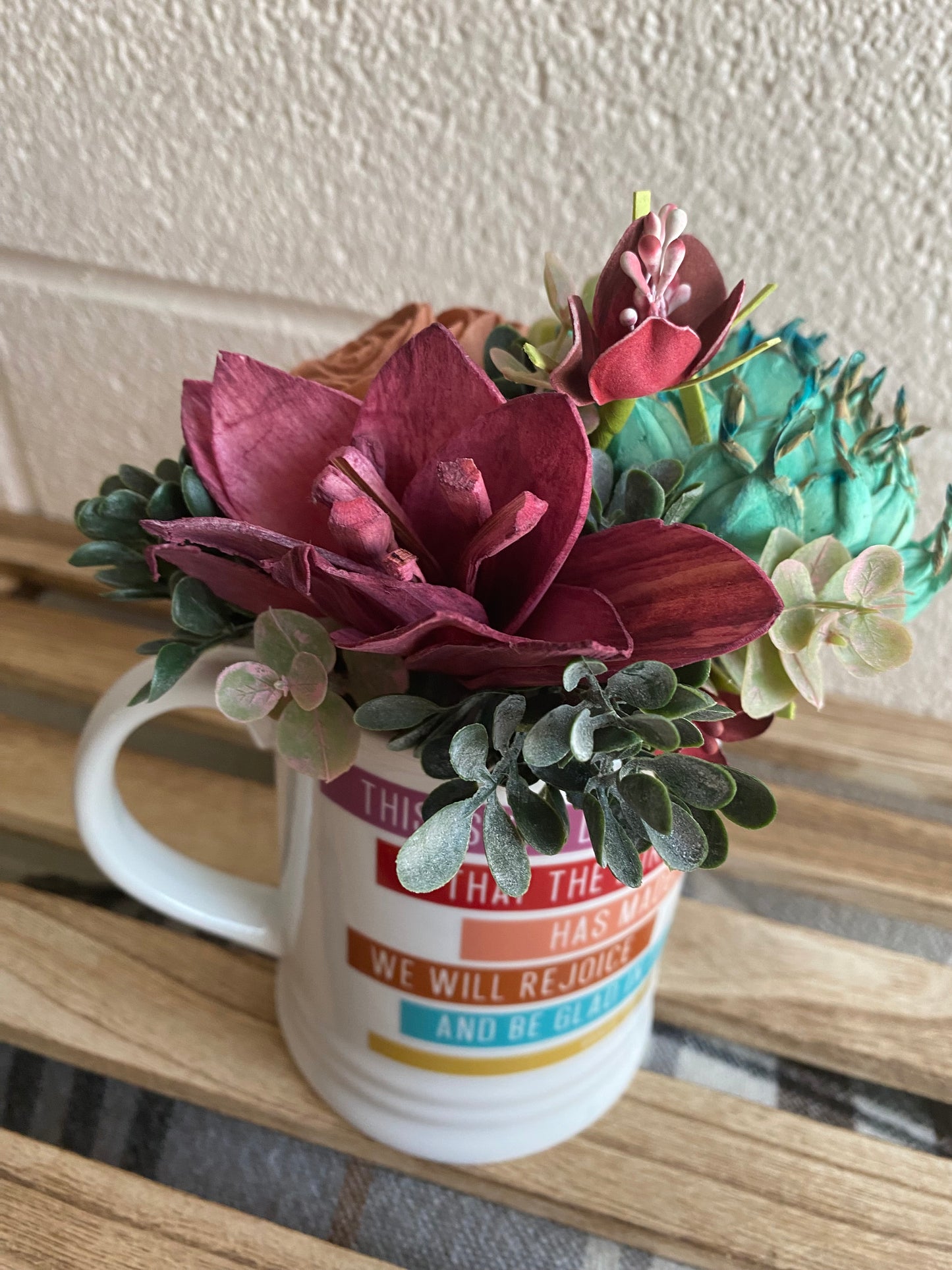 Coffee Mug Arrangement